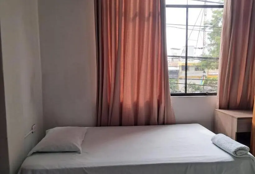 اتاق استاندارد, Hospedaje Bolognesi