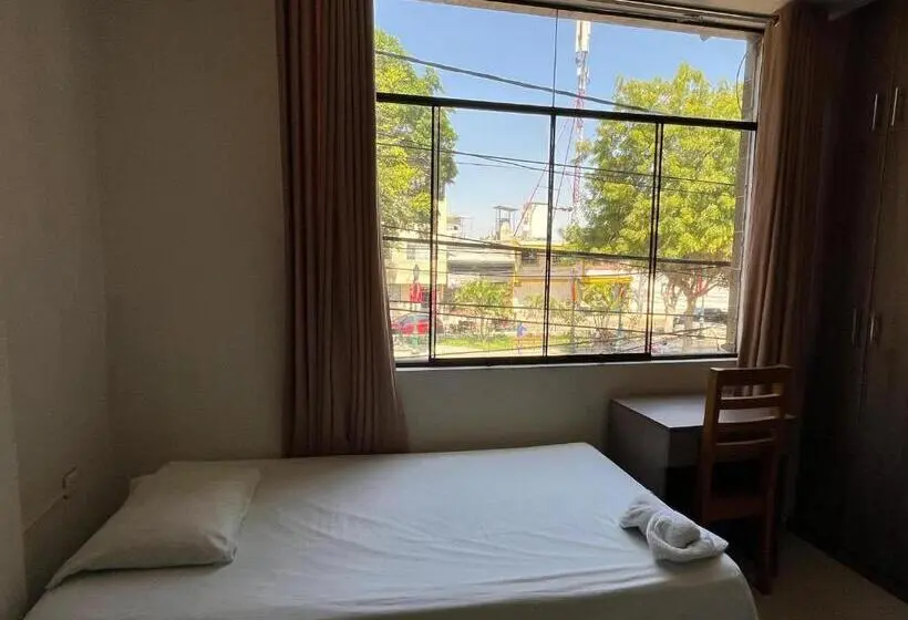 اتاق استاندارد, Hospedaje Bolognesi