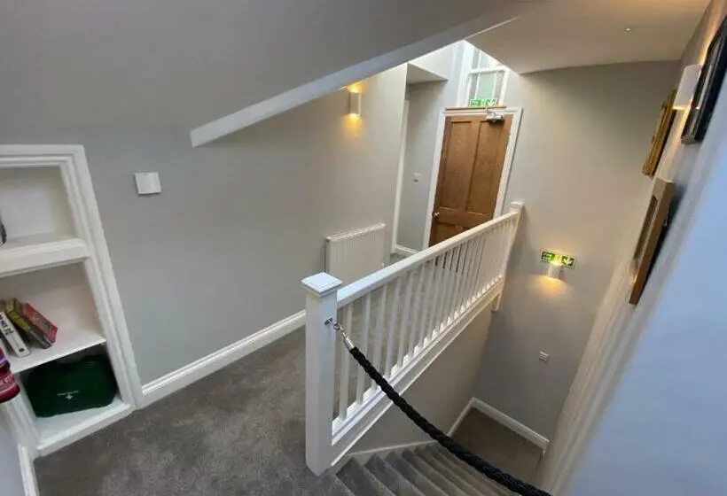 キングサイズベッドのデラックスルーム, East Llanteg Guest House