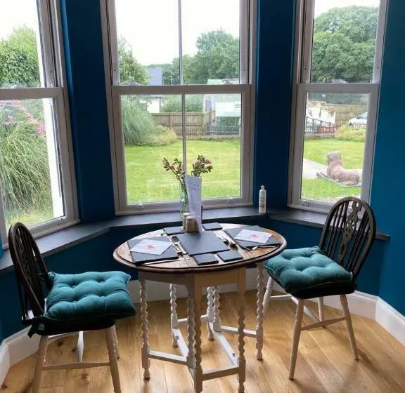 キングサイズベッドのデラックスルーム, East Llanteg Guest House