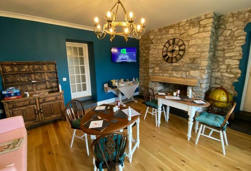 Номер Deluxe Кровать Кинг, East Llanteg Guest House