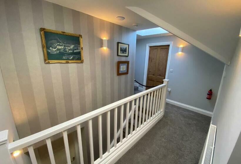 Номер Deluxe Кровать Кинг, East Llanteg Guest House