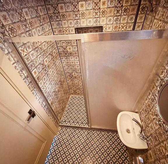 اتاق استاندارد, Lumina Boutique