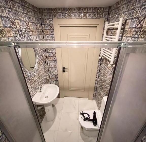 اتاق استاندارد سه نفره, Lumina Boutique