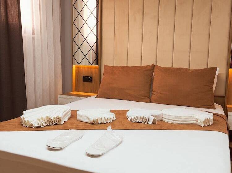 اتاق لوکس, Lumina Boutique