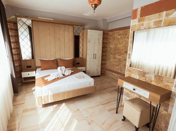 اتاق لوکس, Lumina Boutique