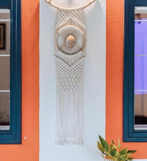 חדר סטנדרט, Maruja