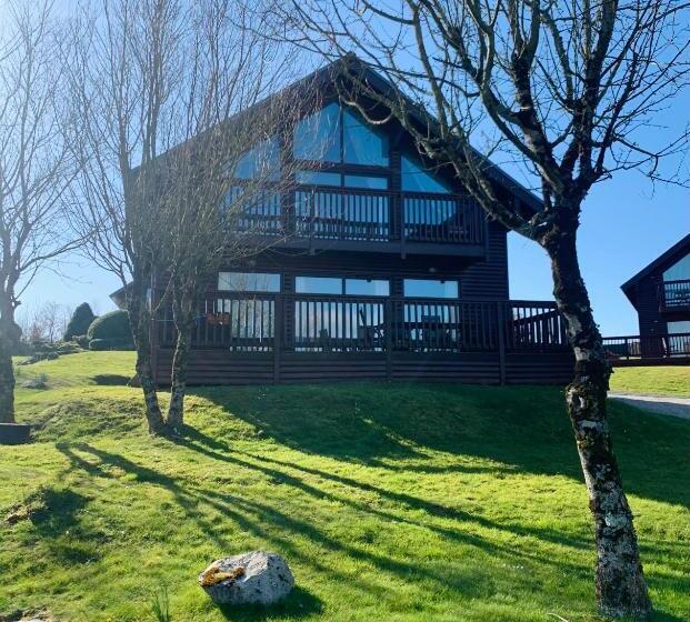 침실 2개 주택, Hot Tub Lodge At Retallack Resort With 2