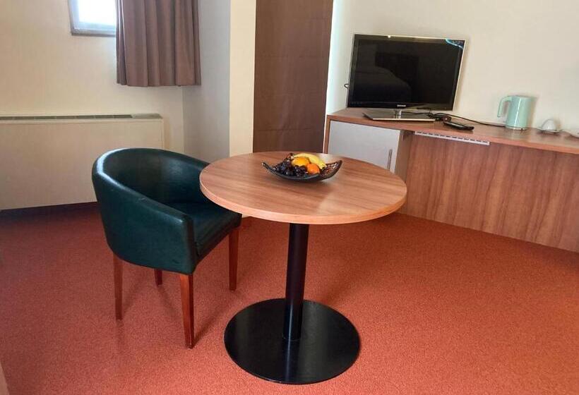 标准间, De Rantere