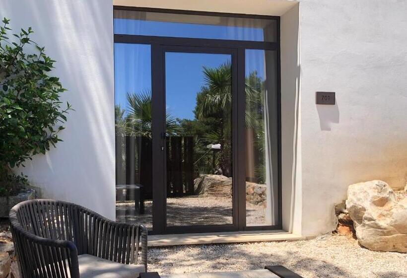 غرفة إدارية ثلاثية, Araja Villa&suite By Geocharme