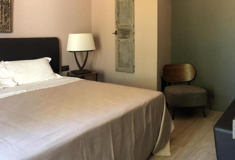 جناح جونيور عائلى, Araja Villa&suite By Geocharme