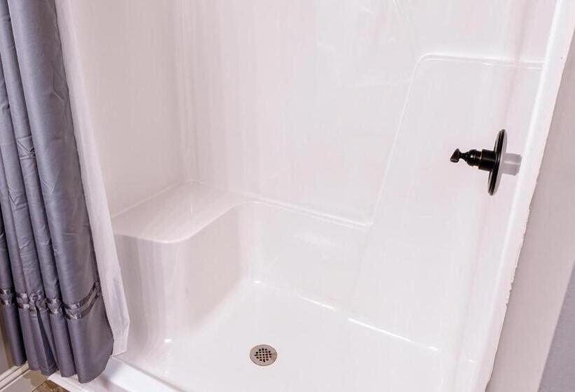 غرفة قياسية سرير كينج, Inn At Elijah Mclean S