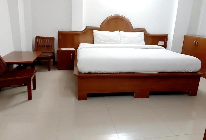 Deluxe-huone, Surya Regency Premium 3 Km Before Mall Road Kasauli