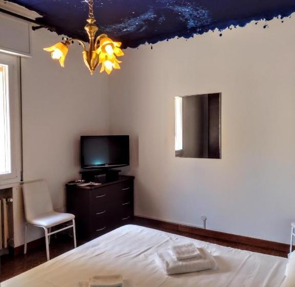 バス共有のスタンダードルーム, Affittacamere Di Andrea Bertolino Anzola Dell Emilia