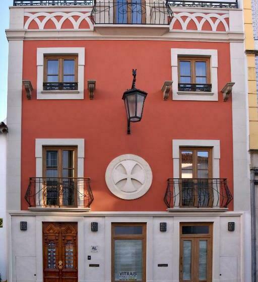 标准间, Family House Cup