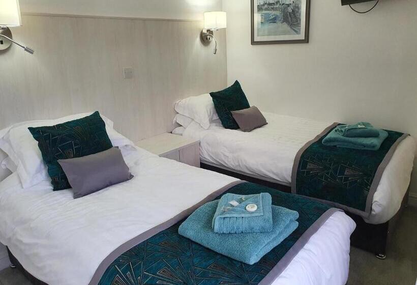 Номер Стандарт, The Wheatsheaf Inn