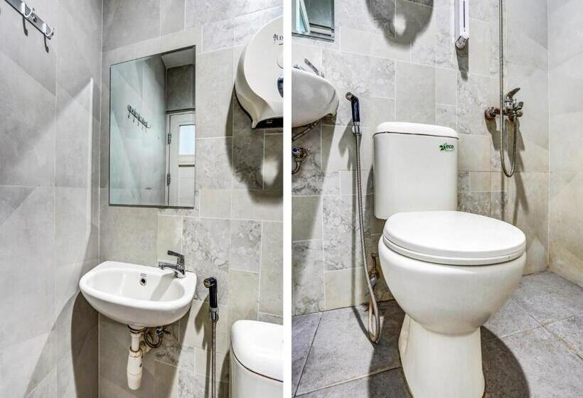 디럭스 룸, Capital O 90888 Bintang Diponggo Residence