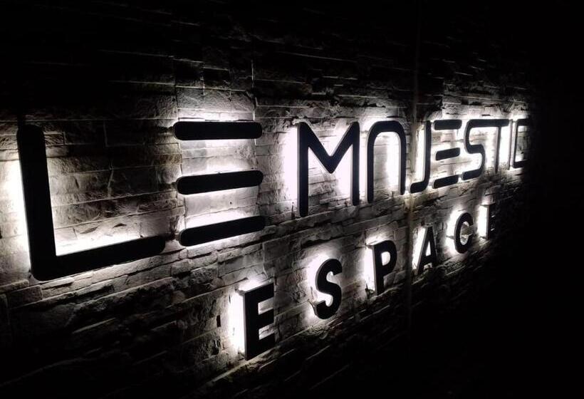 سوییت لوکس, Le Majestic Toamasina