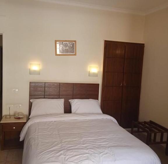 اتاق لوکس یک تخته, Regency