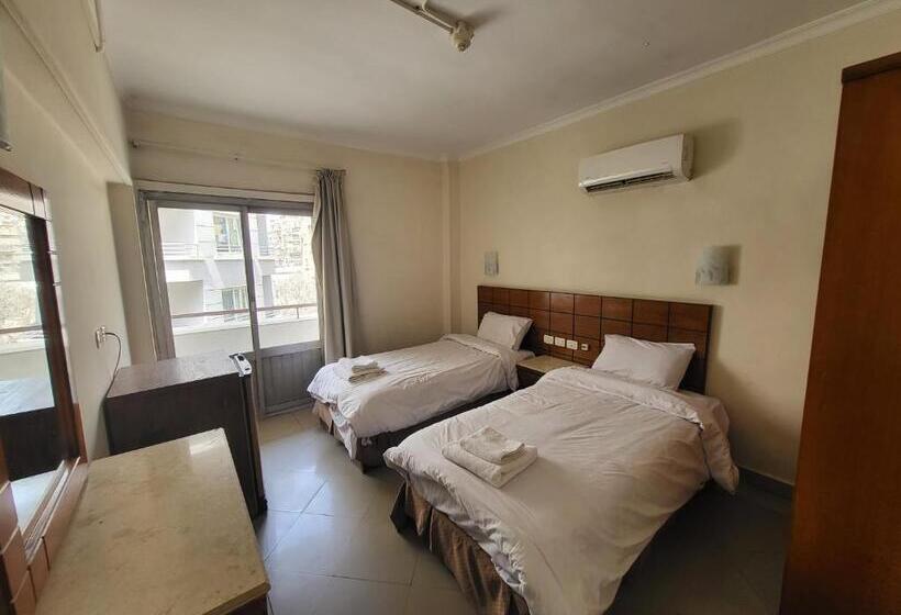 اتاق لوکس خانوادگی, Regency