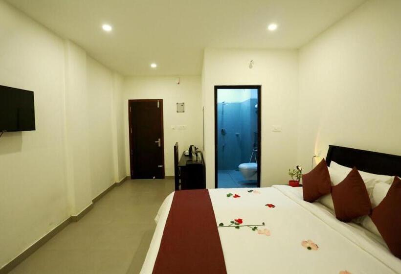 带大床的高级房间, Satra Wayanad