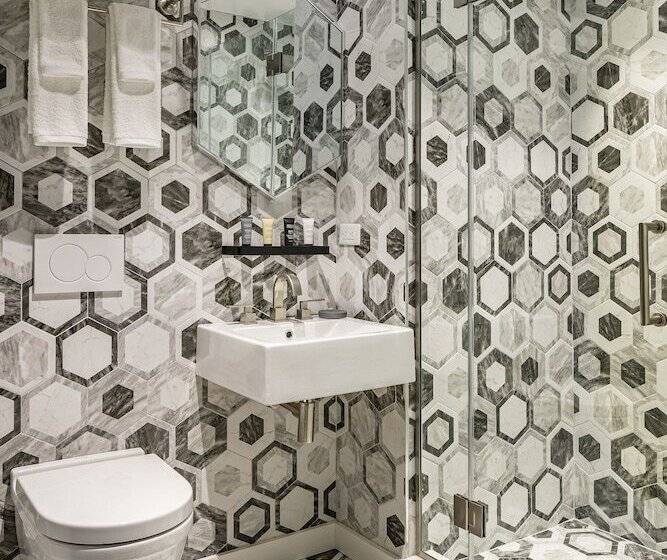 高级大房间, The Fidi