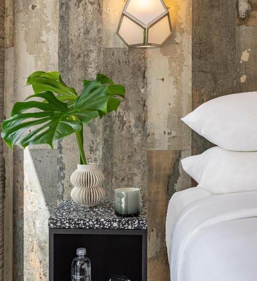 带大床的行政房间, The Fidi