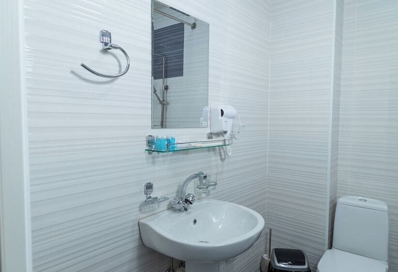 Habitació Deluxe, The Time