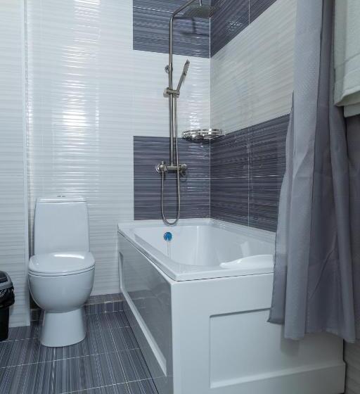 Habitació Deluxe, The Time