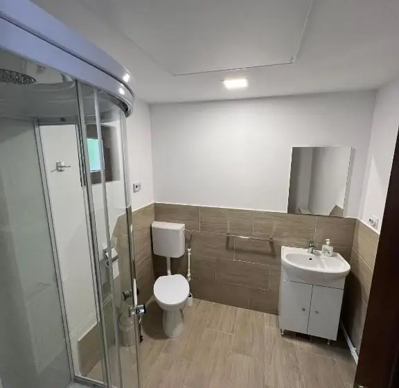 آپارتمان 2 خوابه, Casa Dintre Brazi Hunedoara