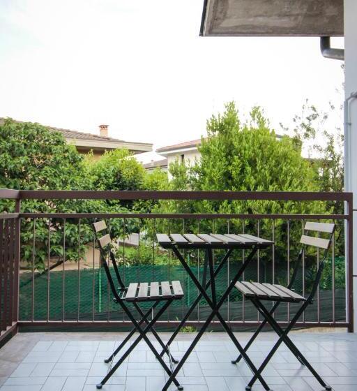 テラス付きスタンダードルーム, Casagnese