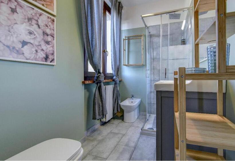 テラス付きスタンダードルーム, Casagnese