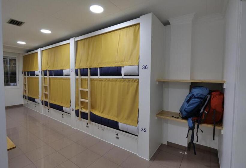 חדר משפחתי, Casucho Da Peregrina