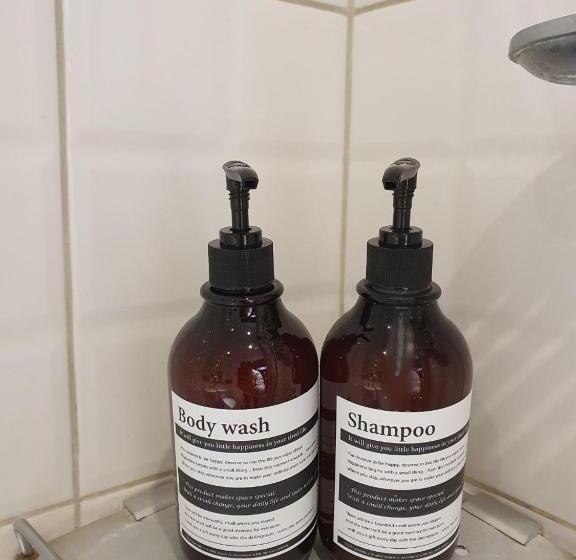 חדר אקונומי לשלושה, Dalgona Guesthouse
