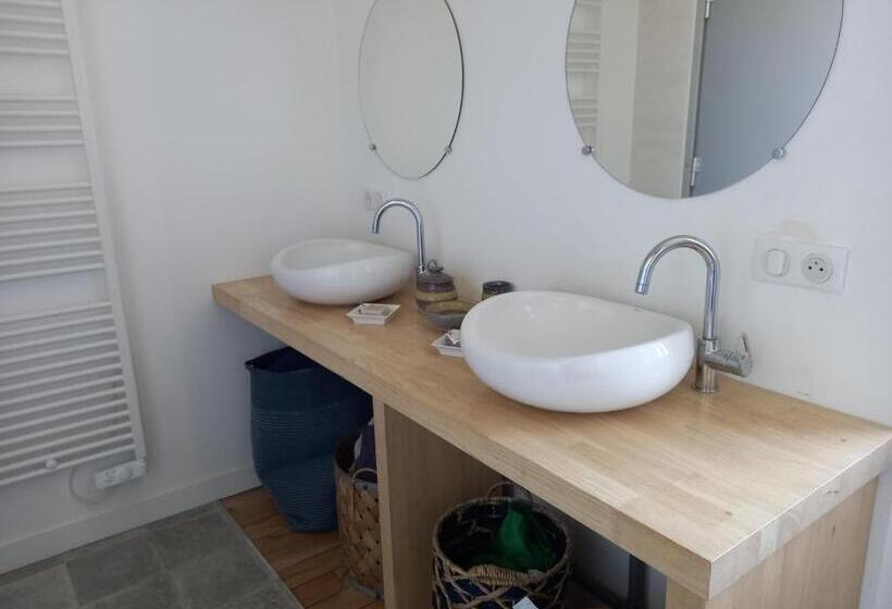 ガーデンビューファミリールーム, Chambres D Hôtes La Babinerie