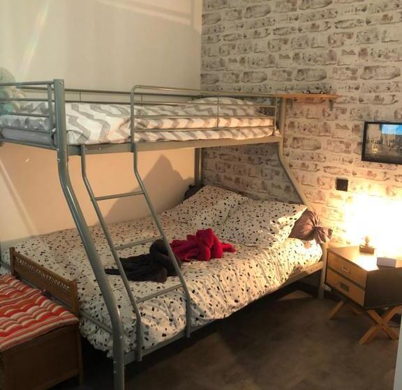 Семейный Номер, Lavalou