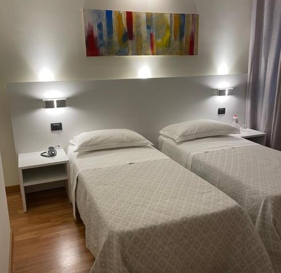 スタンダードシングルルーム, Albergo Ligabue