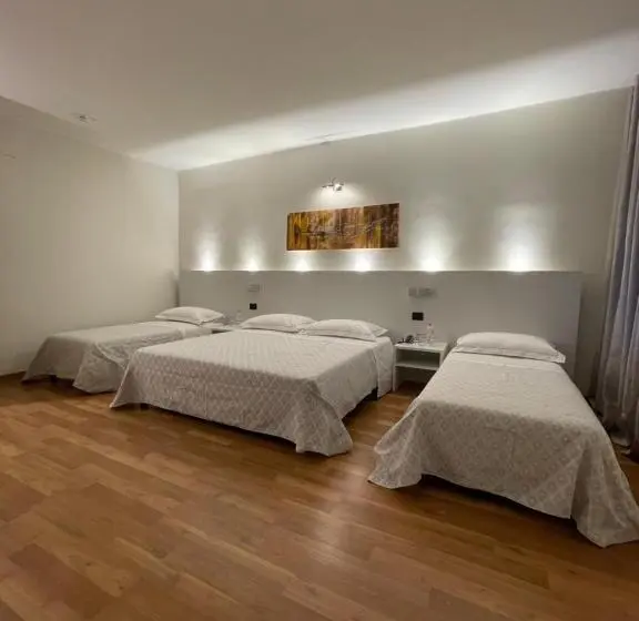 スタンダード４人部屋, Albergo Ligabue