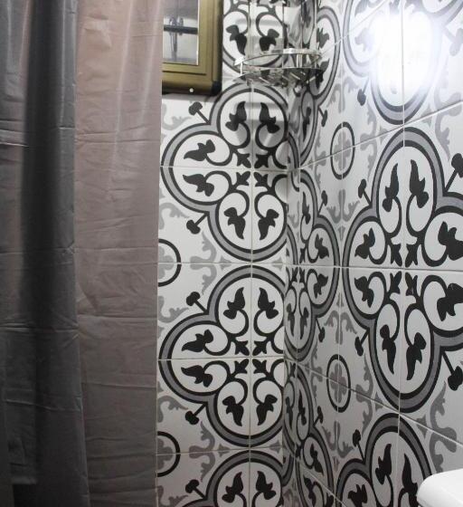 آپارتمان 1 خوابه, High Level Apartment