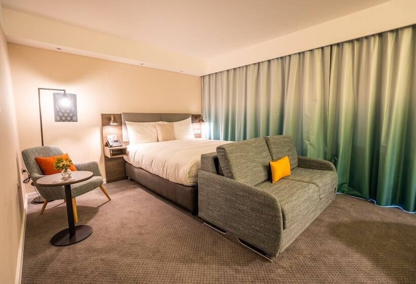 اتاق پرمیوم, Holiday Inn   Bordeaux Merignac, An Ihg