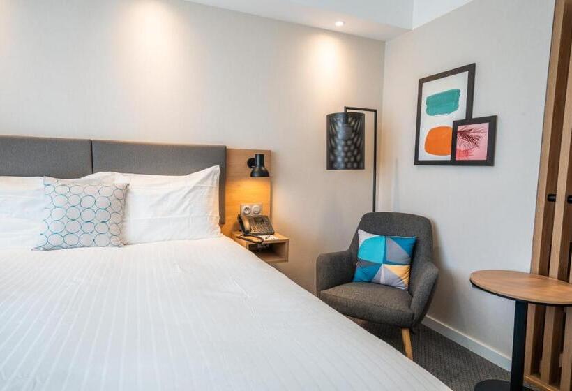 اتاق استاندارد, Holiday Inn   Bordeaux Merignac, An Ihg