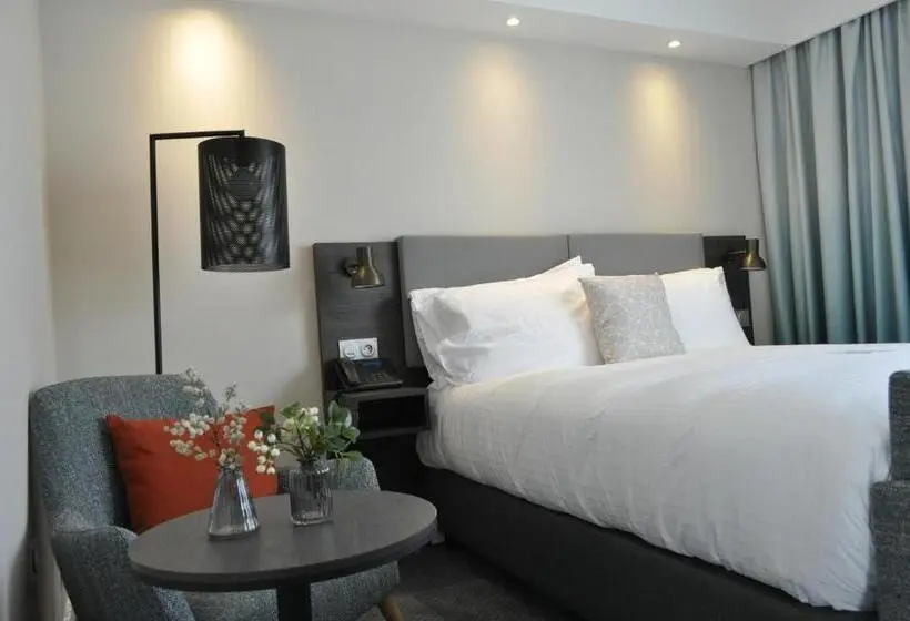 اتاق پرمیوم, Holiday Inn   Bordeaux Merignac, An Ihg