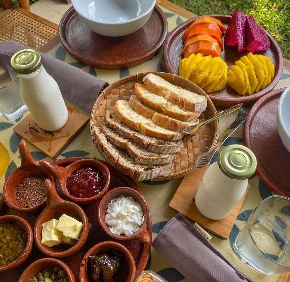 וילה עם חדר שינה אחד ובריכת שחיה, Jati Kuta Lombok