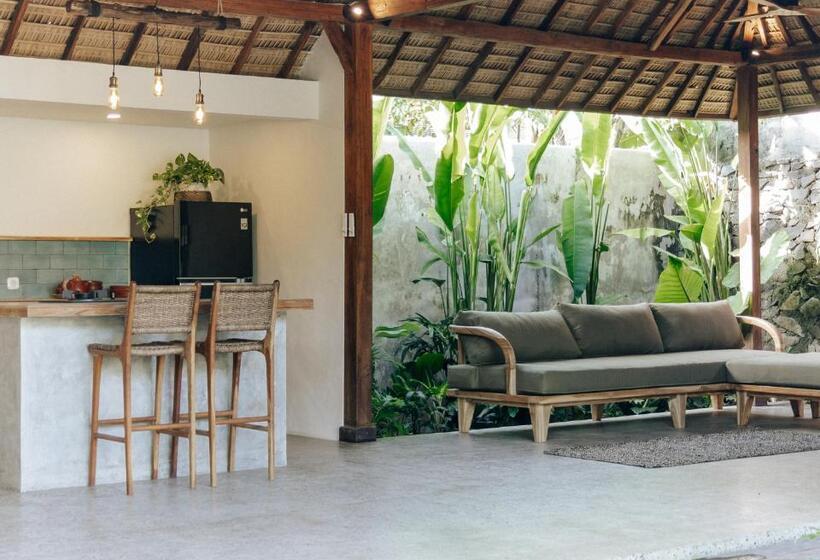 וילה בת 2 חדרי שינה, Jati Kuta Lombok