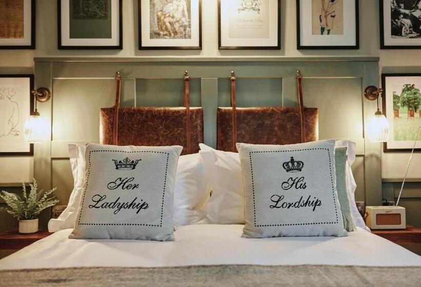 キングサイズベッドのスタンダードルーム, Kings Arms