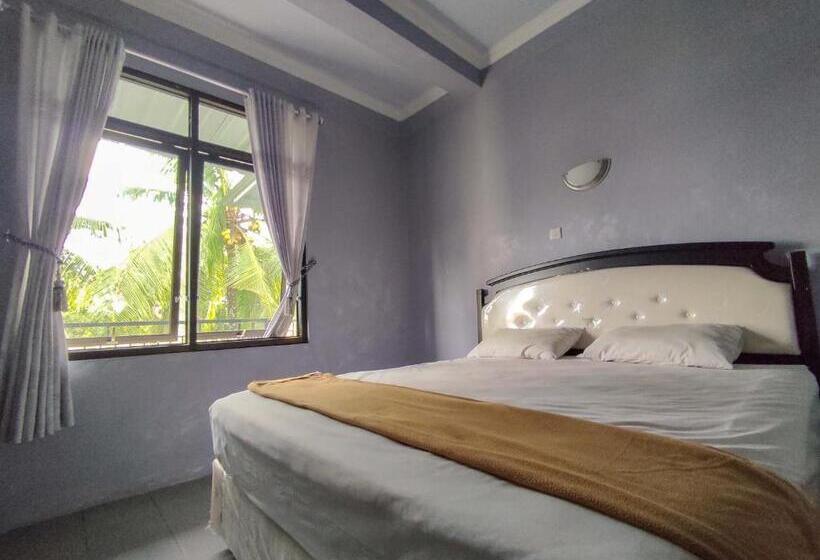 חדר סטנדרט, Wisma Tulus Syariah Kebumen Mitra Reddoorz