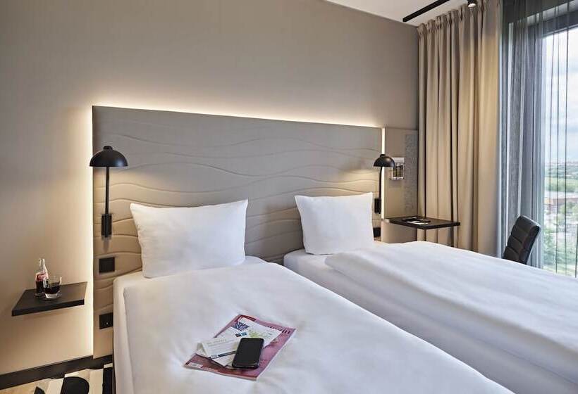 Quarto Estandar, Légère Hotel Erfurt
