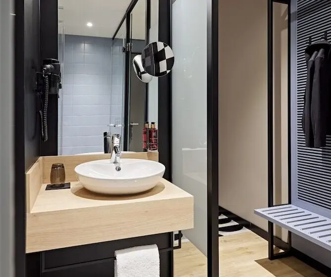 اتاق استاندارد, Légère Hotel Erfurt