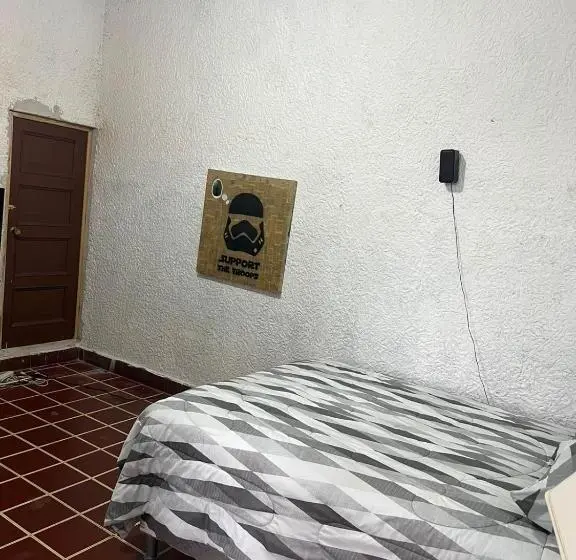 اتاق لوکس, Ricks Hostel Santa Ana