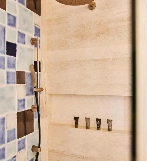 キングサイズベッドのデラックスルーム, 7pines Resort Sardinia   A Destination By Hyatt